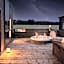 Black Bull Retreat, Barmston with Private Hot Tubs