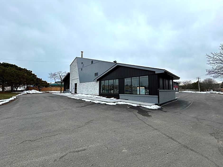 Ramada by Wyndham Kingston