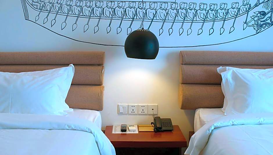 Photo 1 of 8 of Deluxe 2 Beds, City View