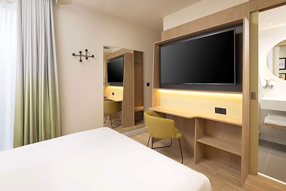 Hampton by Hilton London Old Street