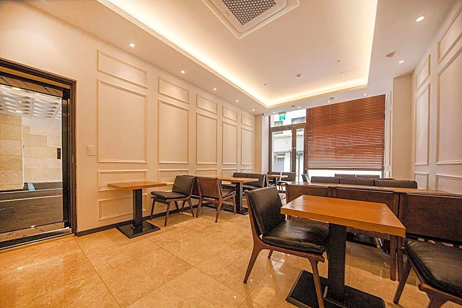 Gwangju HOUND Hotel (formerly Gwangju Washington Hotel)