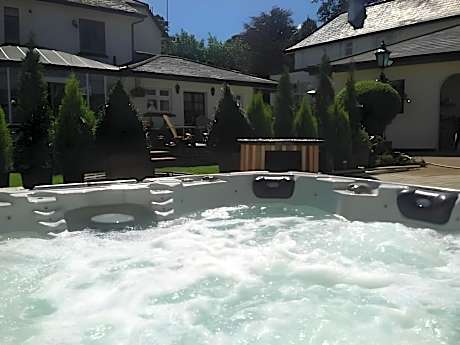 Bradleigh Lodge
