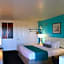 Howard Johnson by Wyndham Holbrook