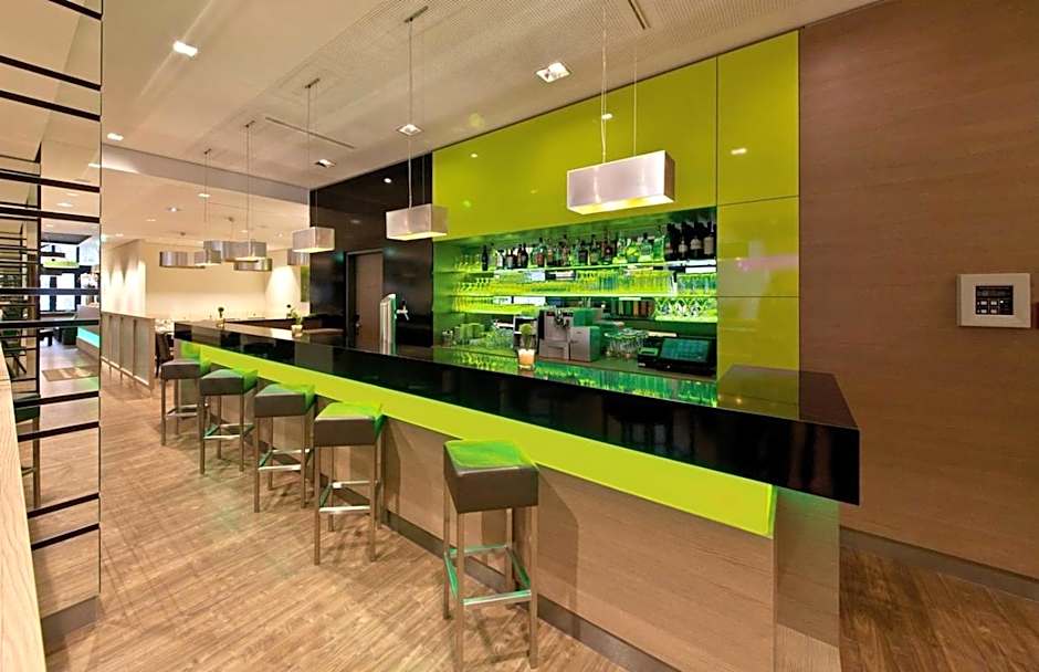 Garner Hotel Berlin - Charlottenburg By IHG