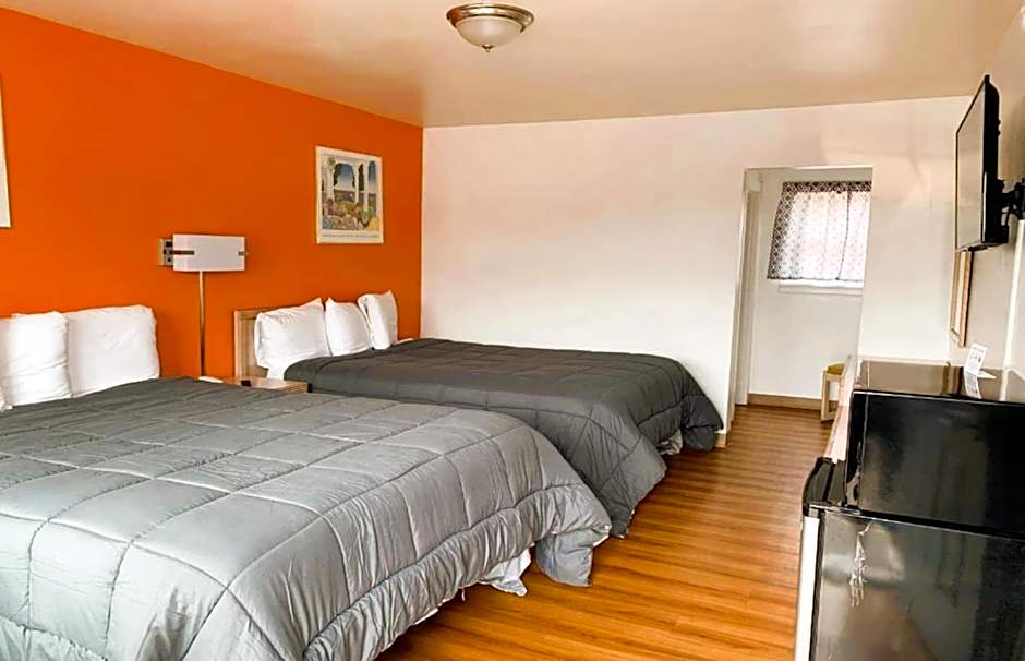 Royal Gateway Motel by OYO