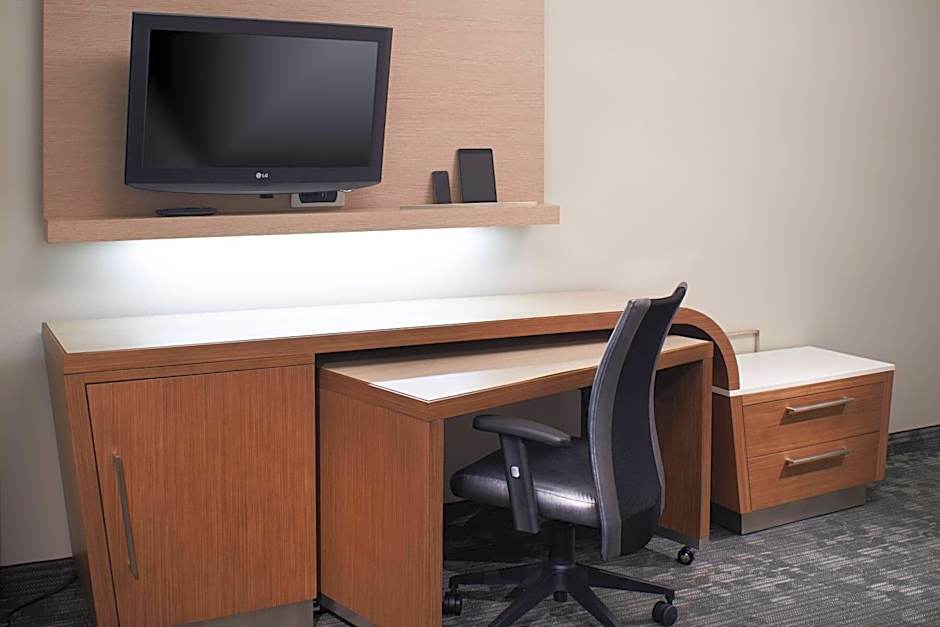 Courtyard by Marriott Cincinnati Covington