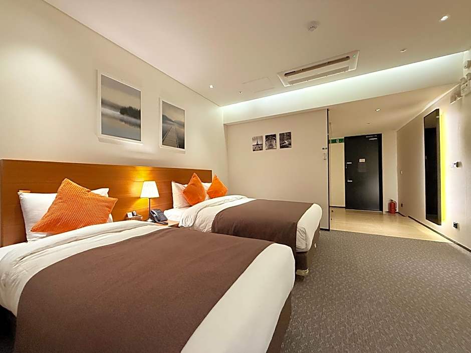 Deluxe 2 Beds — 10 fotoğraftan 1. fotoğraf