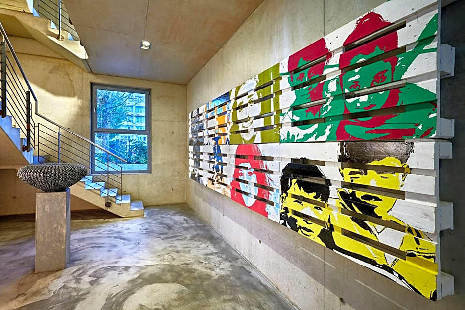 the Deutz, a Tribute Portfolio Hotel