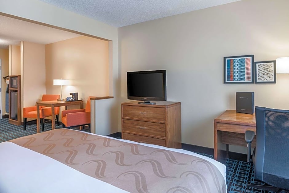 Quality Inn & Suites