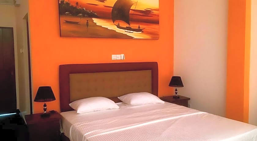 Bridge Hotel Negombo