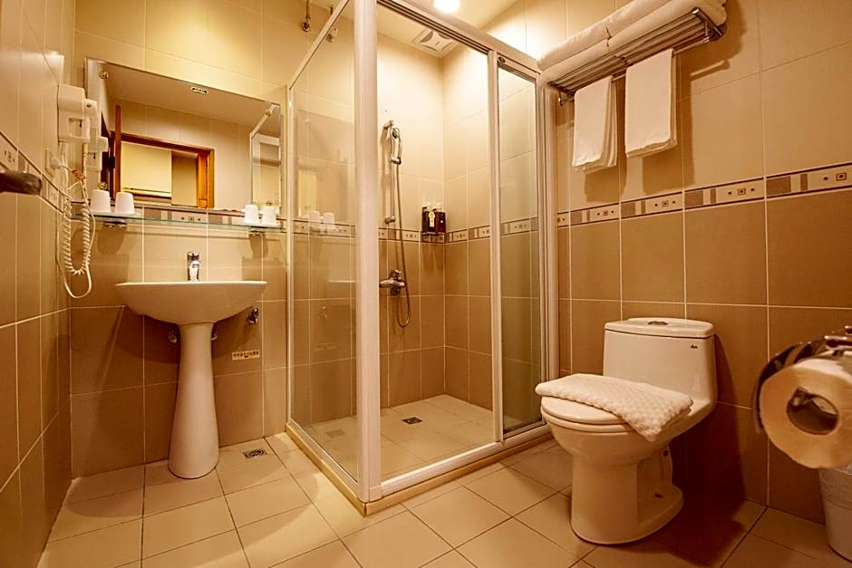 Hinoki House B&B – Dongshan