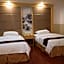 GreenTree Inn AnHui HuangShan She County HuiZhou Ancient City Middle HuangShan Road Business Hotel