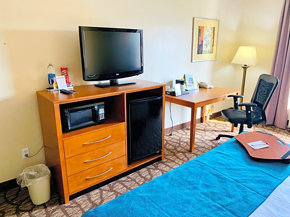 Best Western Plus Richmond Hill Inn