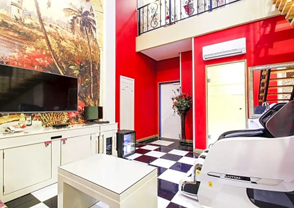 Paju Belita N Good Time Motel