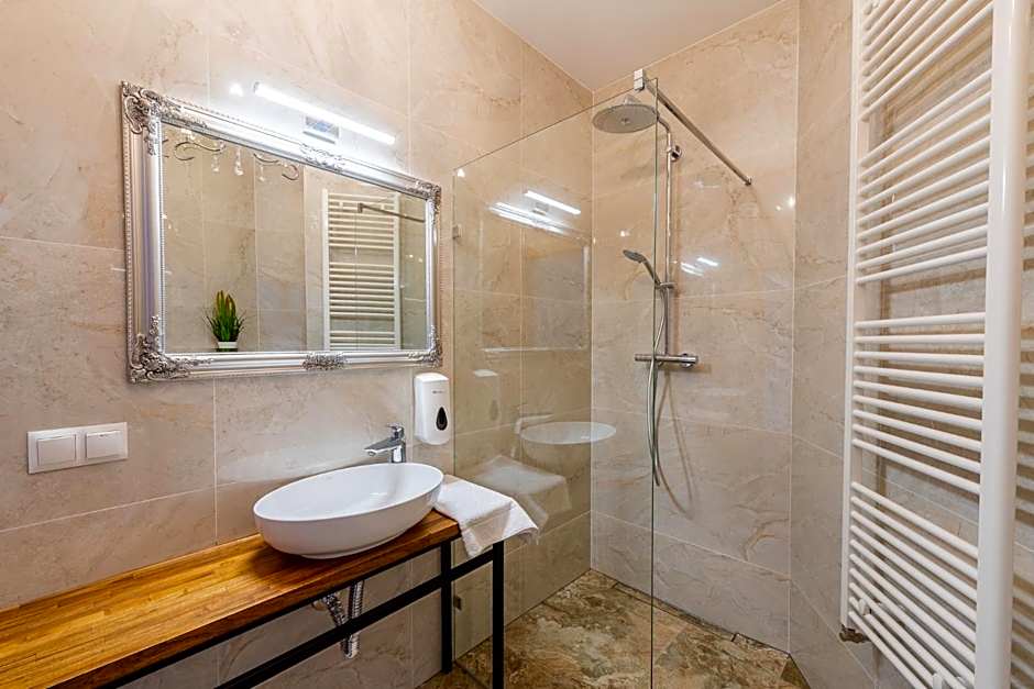 Kamienica Zamenhofa - Apartamenty na wynajem