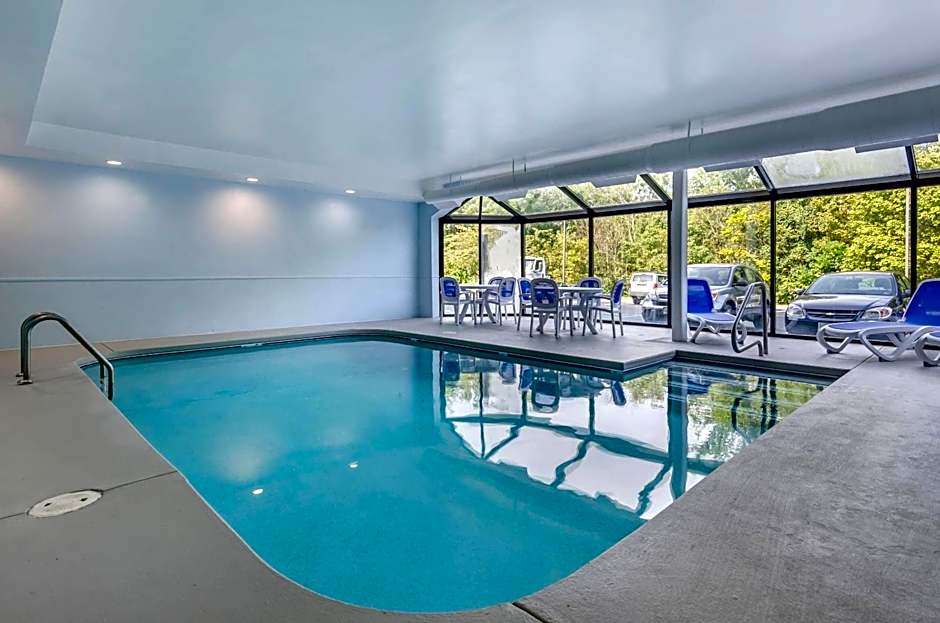 Comfort Inn & Suites Troutville - Roanoke North