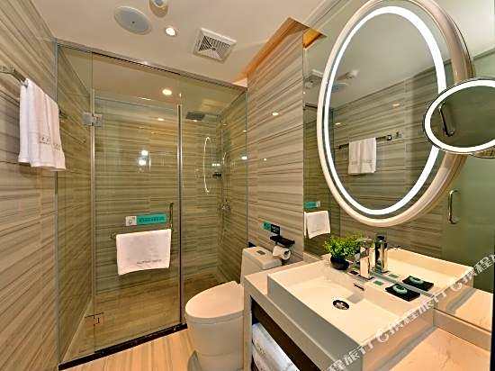 Xi'an Hotel (Guangzhou tinahe Tiyu West Road Subway Station Zhujiang New town)