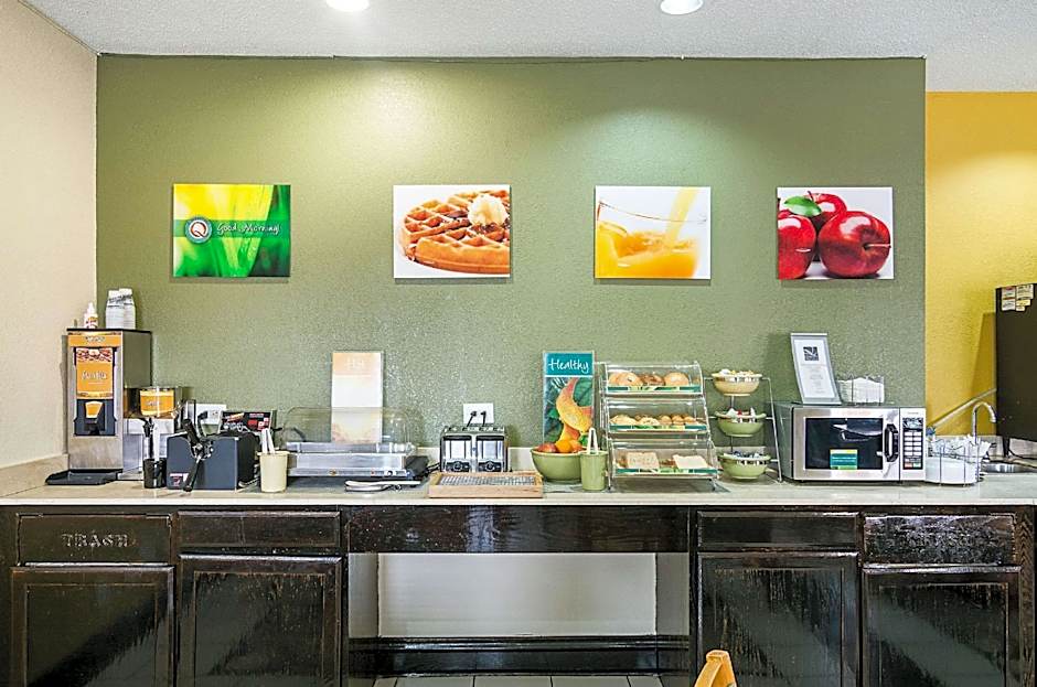 Quality Inn & Suites near I-80 and I-294