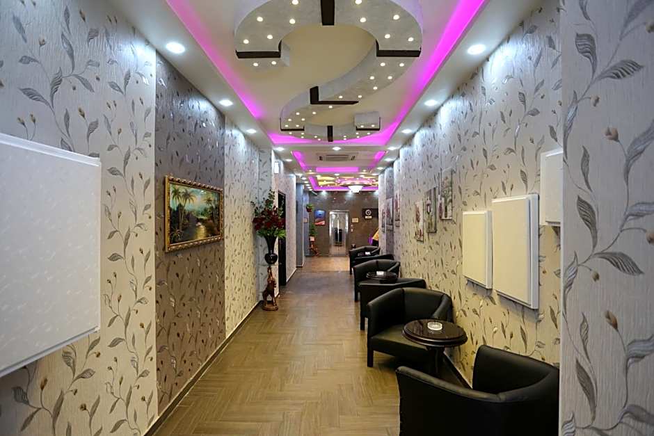 7Boys Hotel