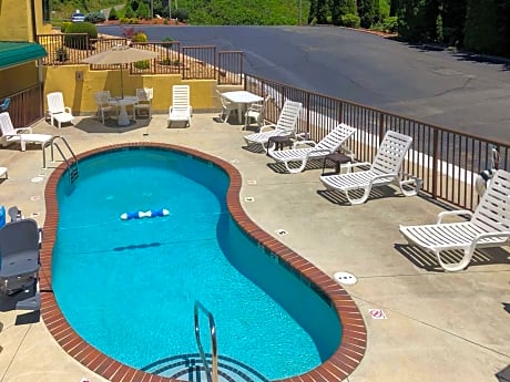 Quality Inn Hillsville