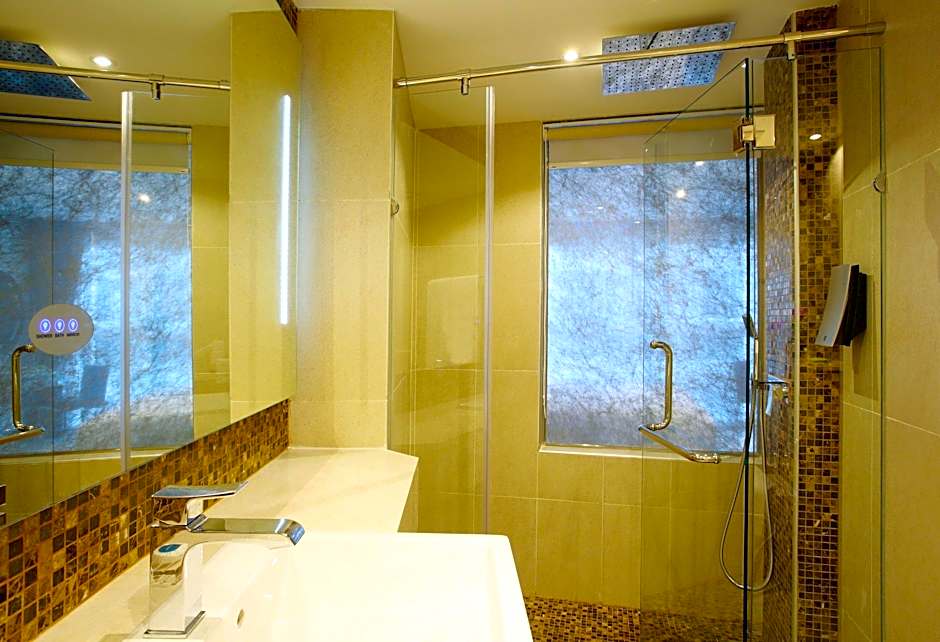 Shilat Avenue Pattaya