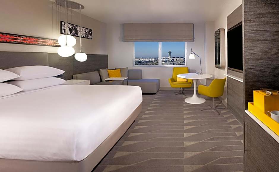 Hyatt Regency Los Angeles International Airport