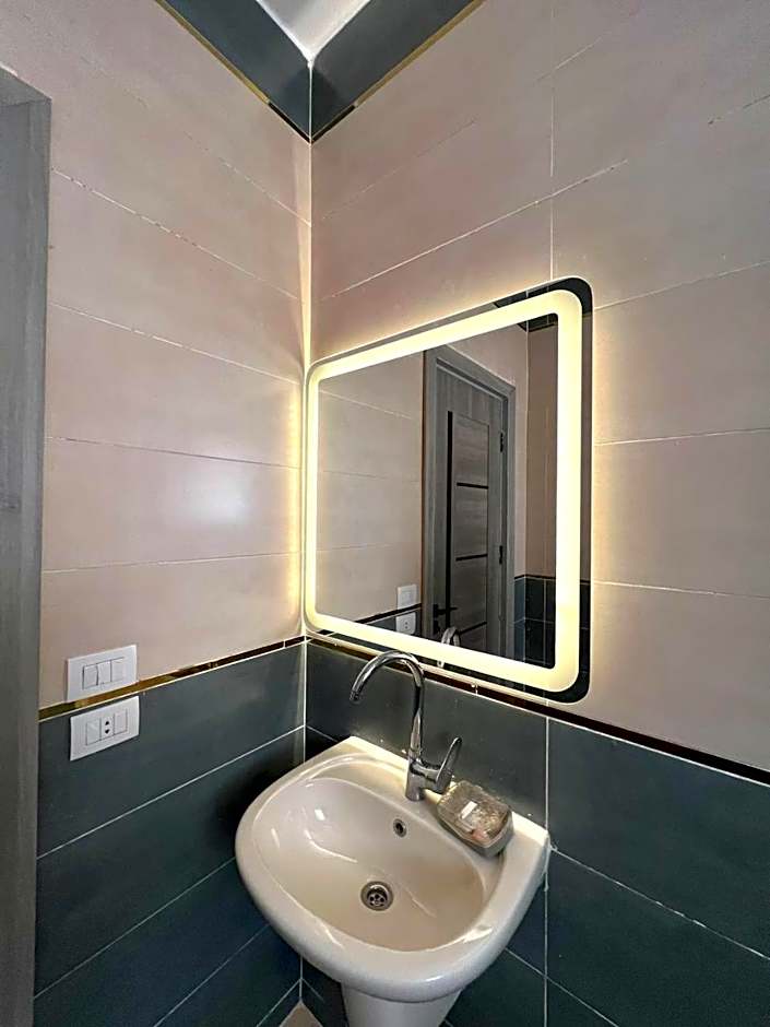 LUXURY HOME Namber 6