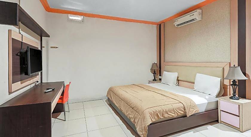 Collection O 93163 Hotel Grand Kartika