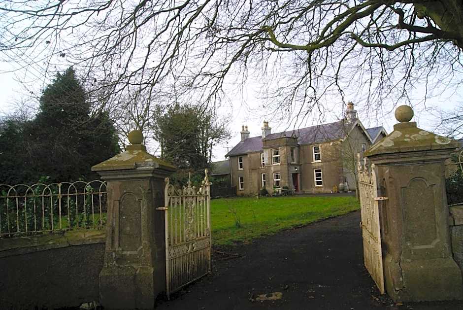 Crookedstone House