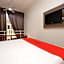 RedDoorz Plus near Paragon Mall Semarang