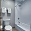 Holiday Inn Express Hotel & Suites Portland - Jantzen Beach By IHG