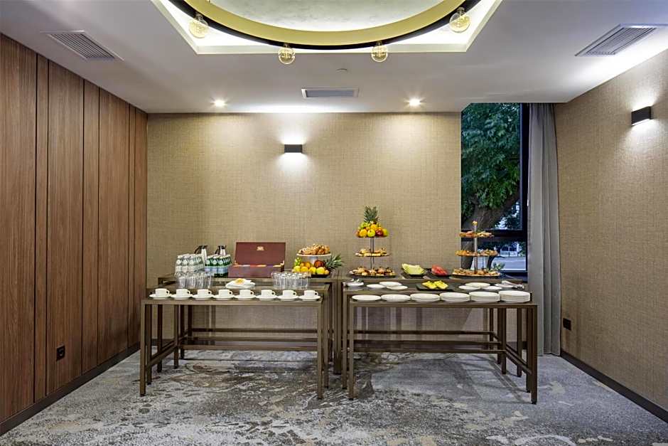 DoubleTree by Hilton Plovdiv Center