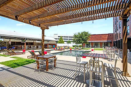 NYLO Las Colinas Hotel, Tapestry Collection by Hilton