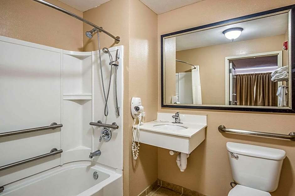 Photo 1 of 9 of 2 Queen Beds Suite, Accessible