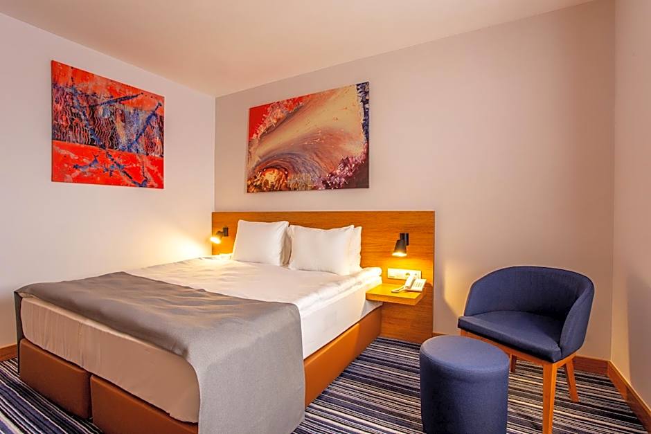 BEST WESTERN TERMINUS HOTEL