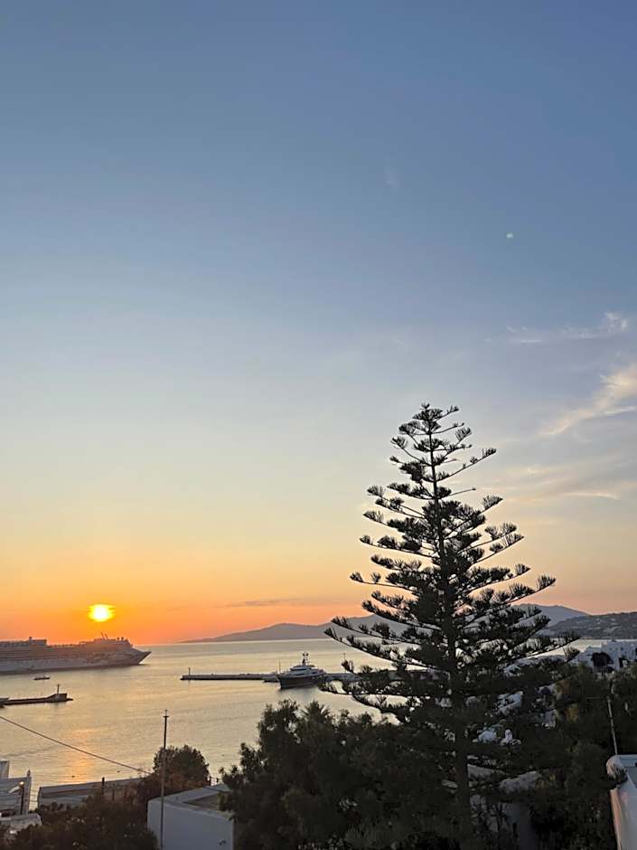 Rania Apartments Sea View