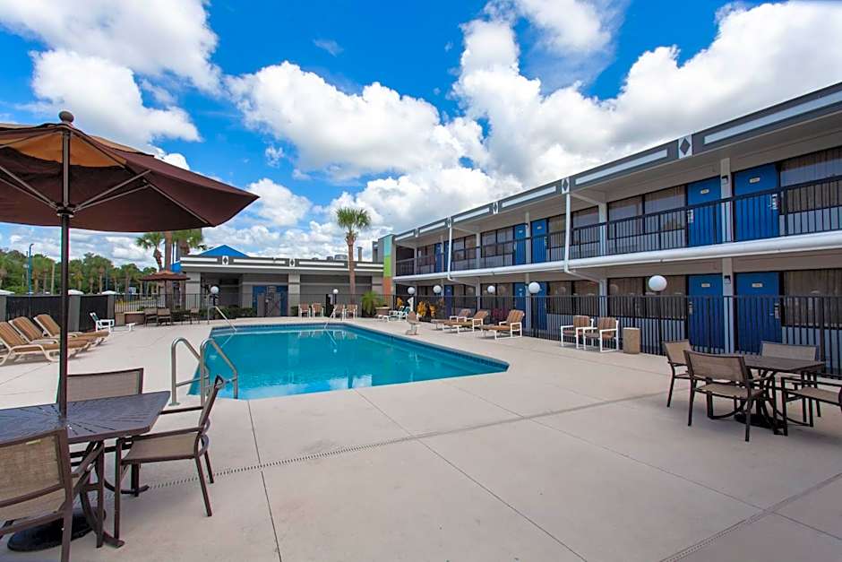 Travelodge by Wyndham Deltona