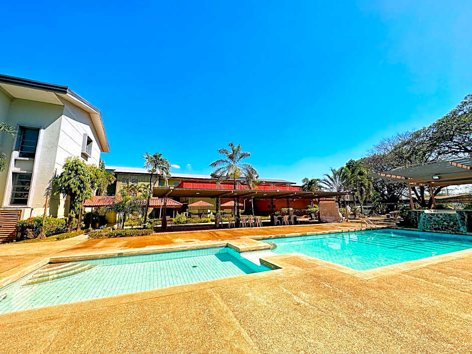 Subic Bay Peninsular Hotel