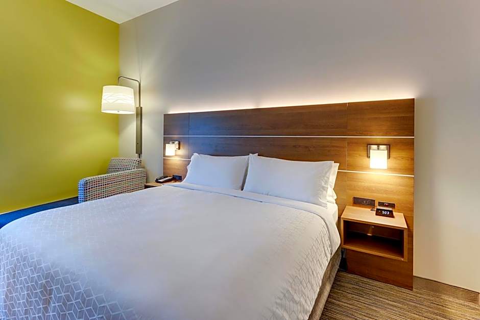 Holiday Inn Express & Suites Saugerties - Hudson Valley By IHG