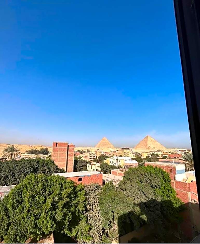 Eyad Pyramids view