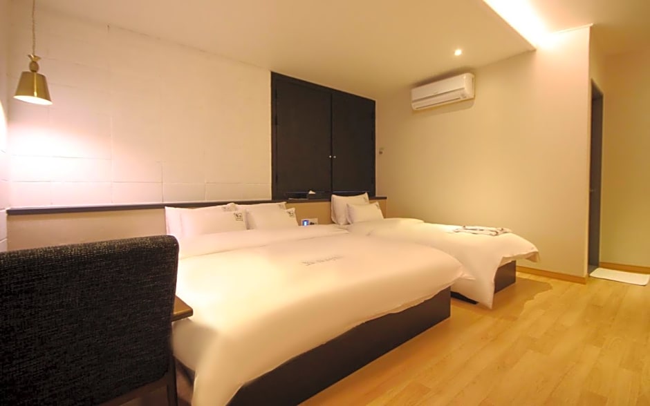 Changwon Masan No.25 Odong