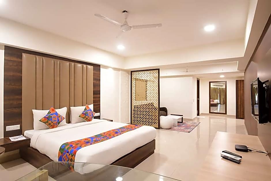 The Xen Suites,Kolkata