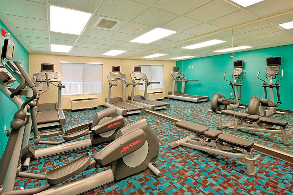 Fairfield Inn & Suites by Marriott Raleigh Crabtree Valley