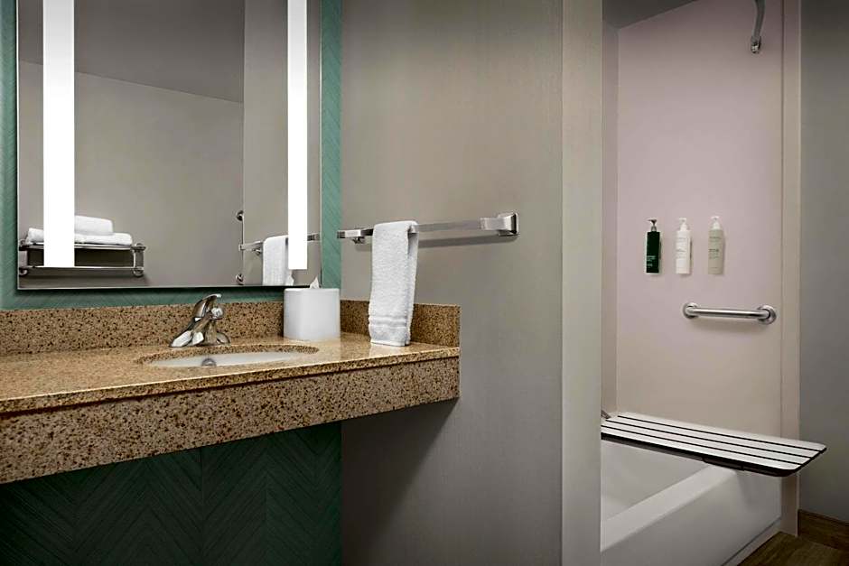 Hilton Garden Inn Raleigh Capital Blvd I-540