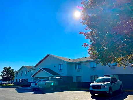 Super 8 by Wyndham Maysville KY