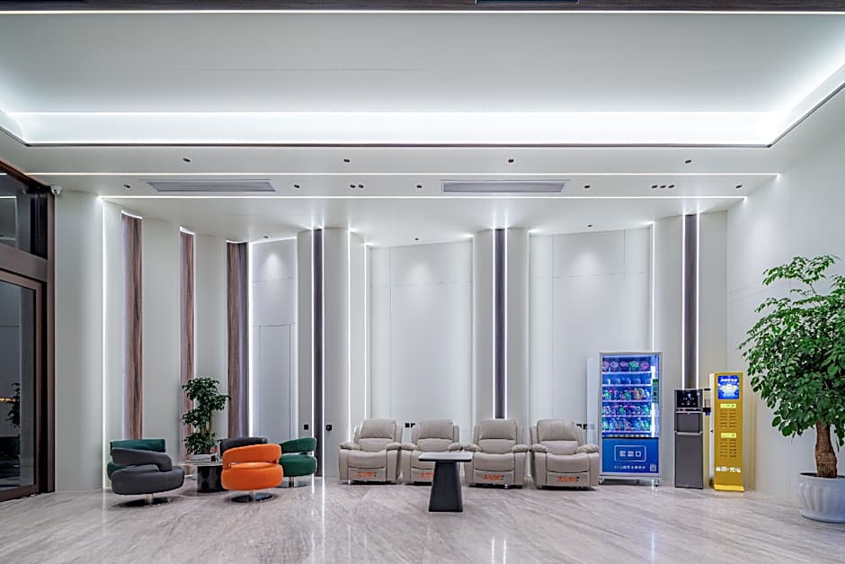 Rezen Select Hotel Suining