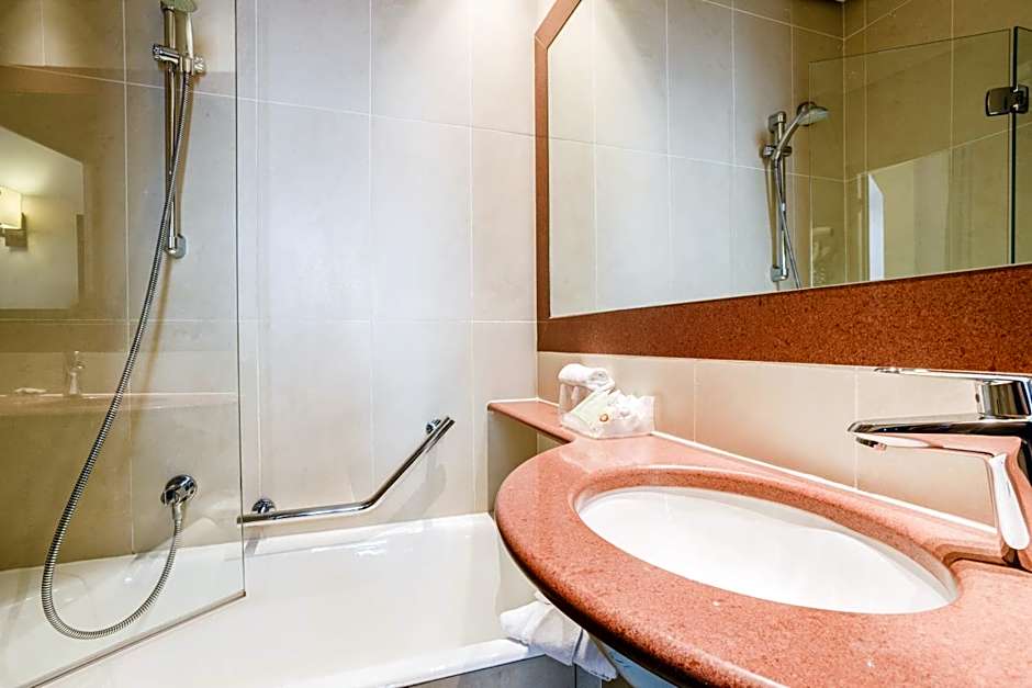 Hôtel Paris Louvre Opéra