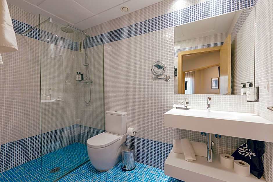 Palau Suites & Apartments