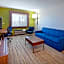 Holiday Inn Express Hotel & Suites San Diego-Escondido By IHG