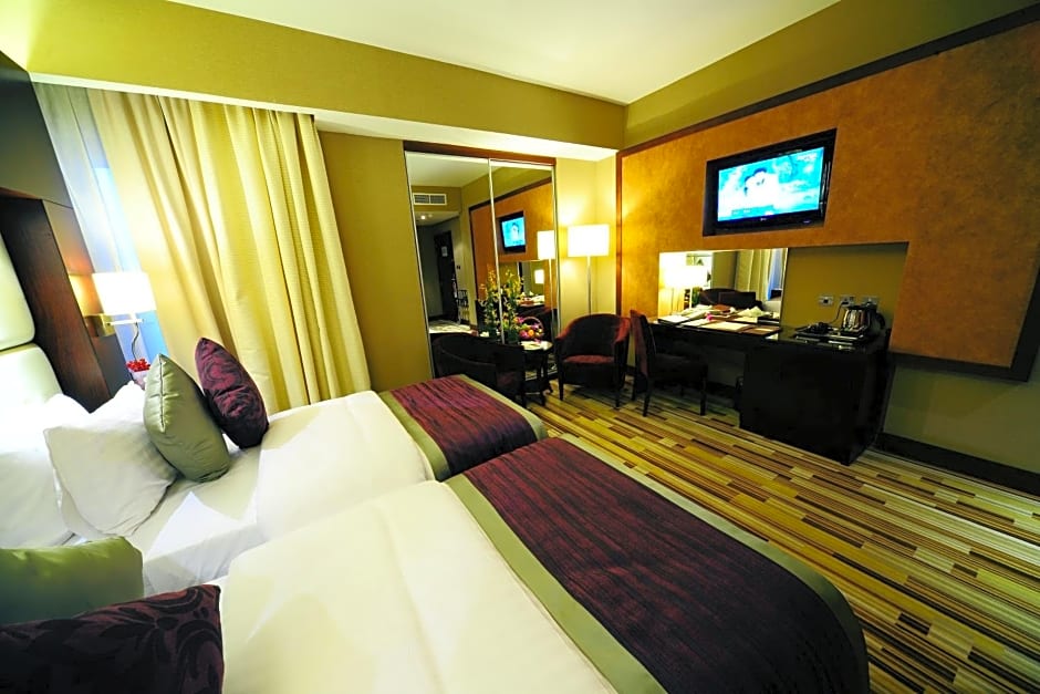 Monaco Hotel – Dubai, PA